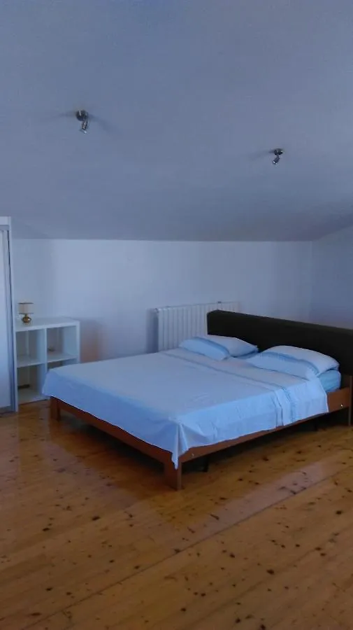 Apartment Elinor 2 Rovigno