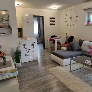 Studio apartment Mari&parking free Rovigno